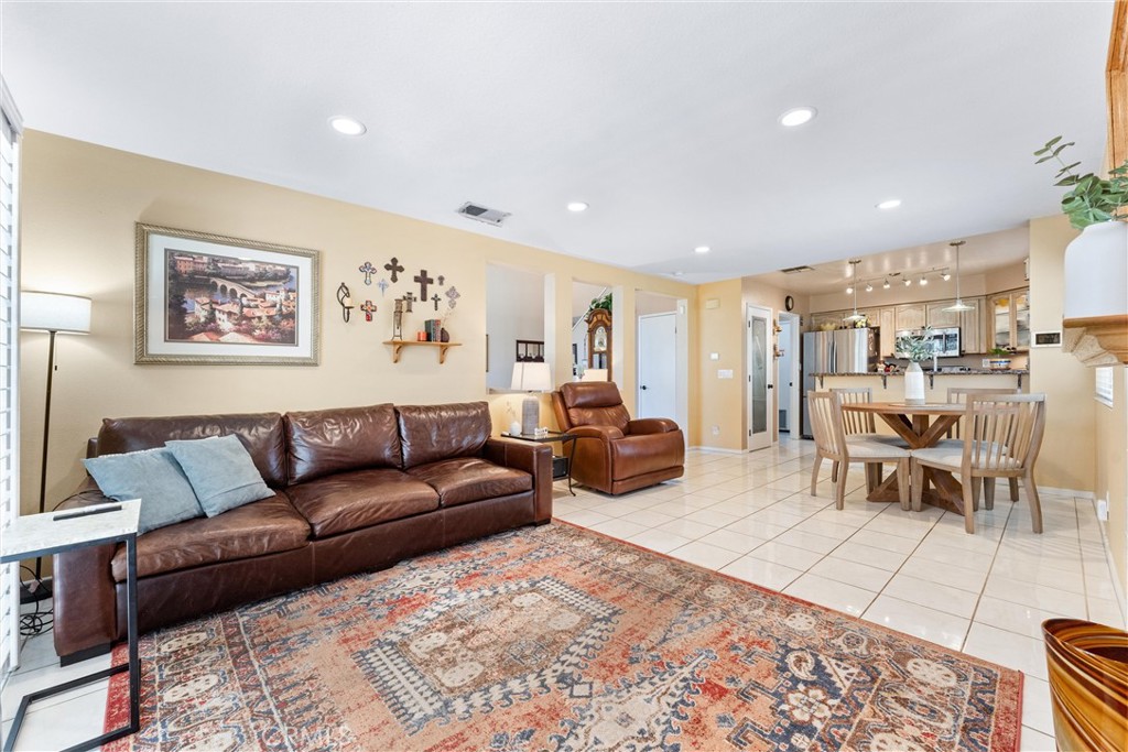 MLS #PW25275840 image #10