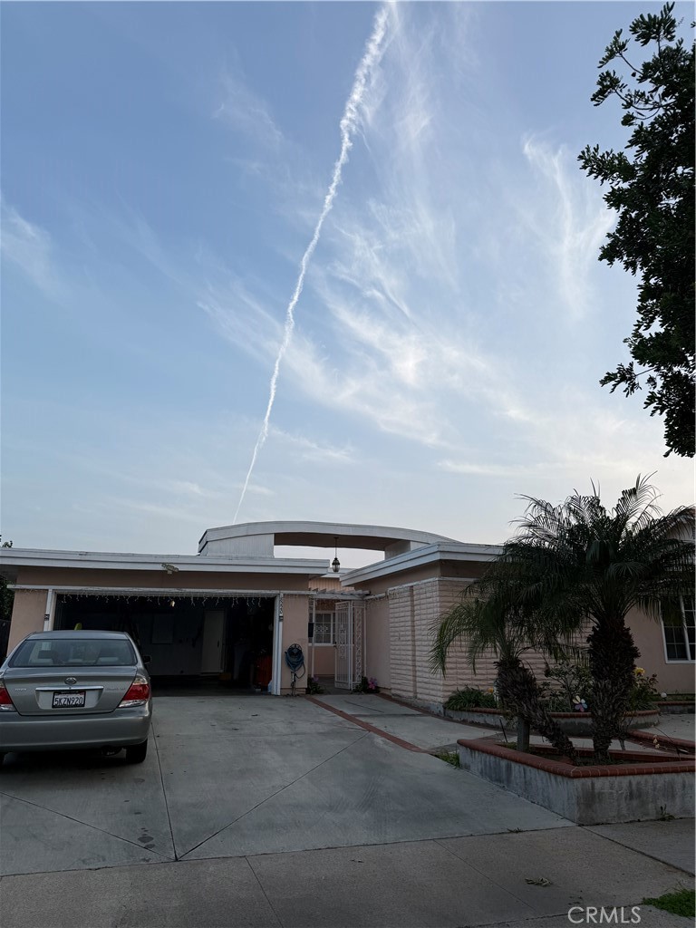 MLS #PW25275885 image #1