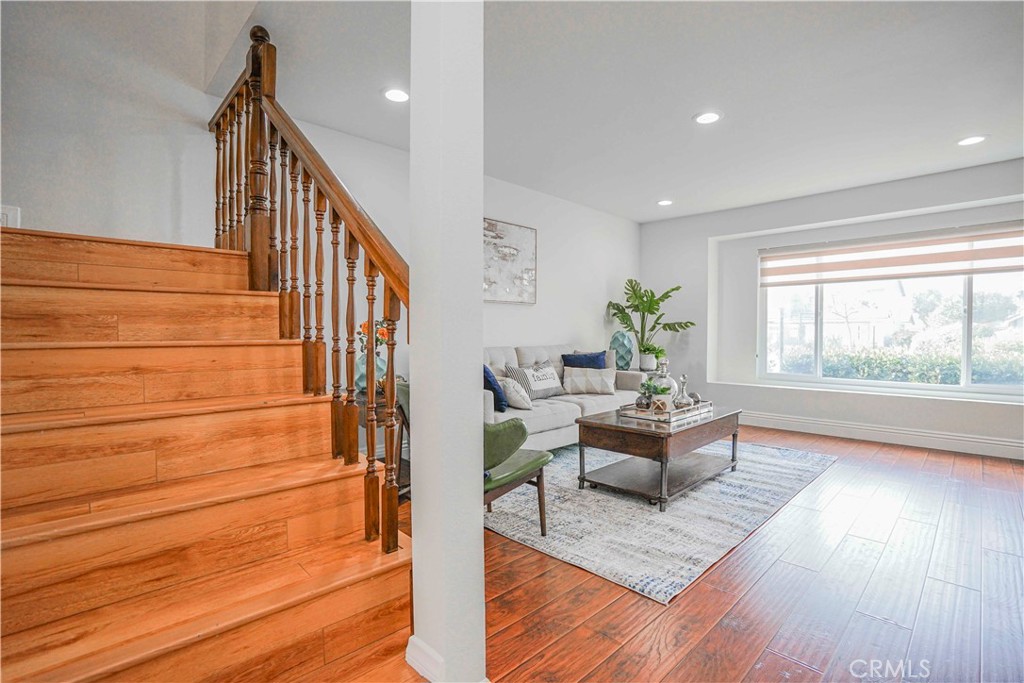 MLS #PW25275958 image #9