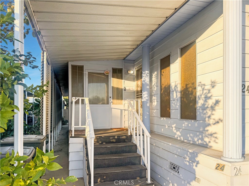 MLS #PW25275977 image #1