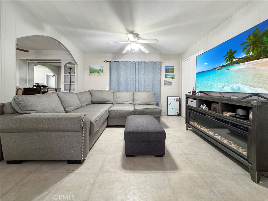 MLS #PW25275977 image #4