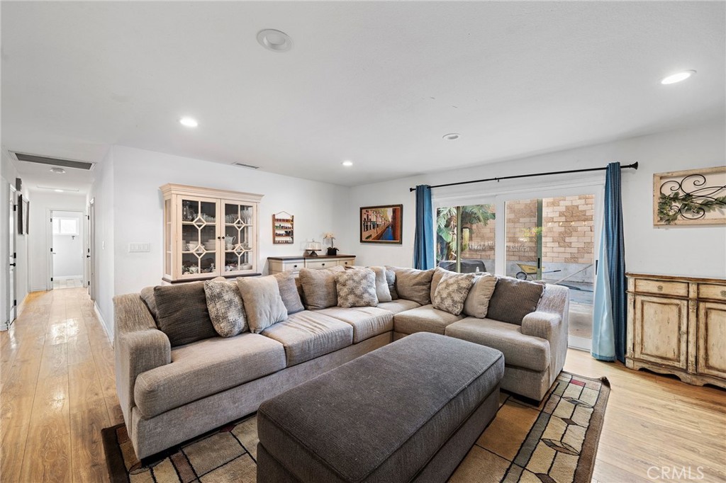 MLS #PW25276375 image #8