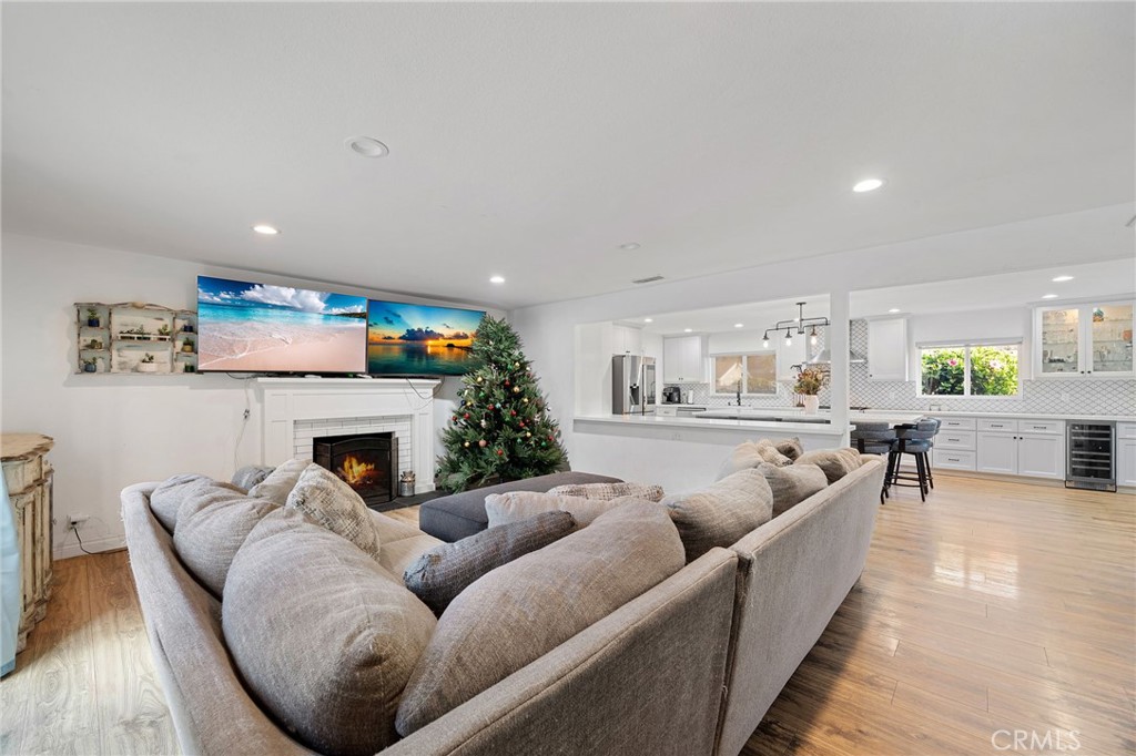 MLS #PW25276375 image #9