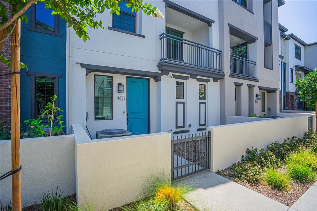 MLS #PW25277016 image #2