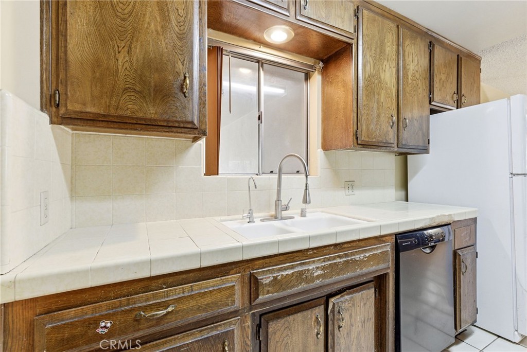 MLS #PW25277071 image #14