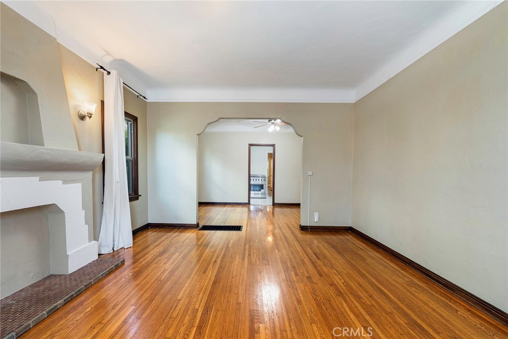 MLS #PW25277219 image #3