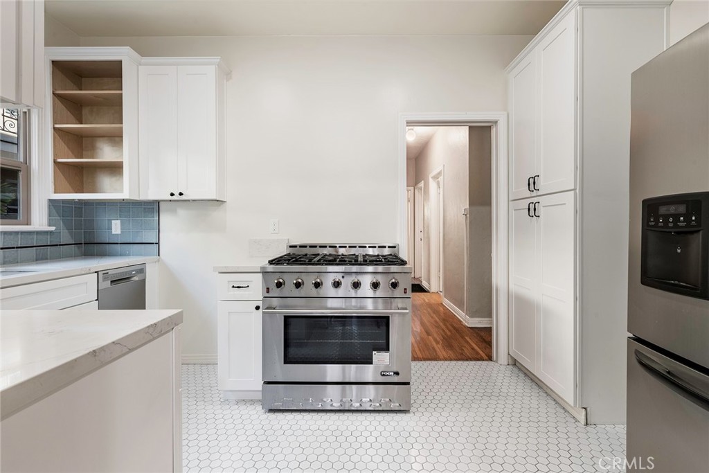 MLS #PW25277219 image #4