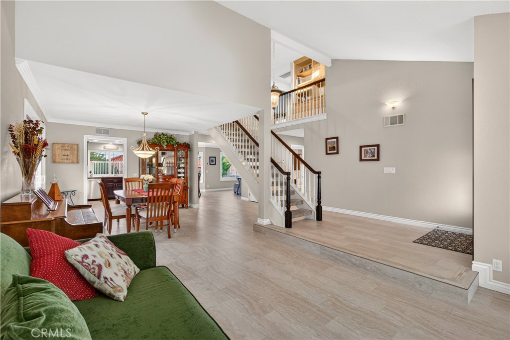 MLS #PW25277220 image #5