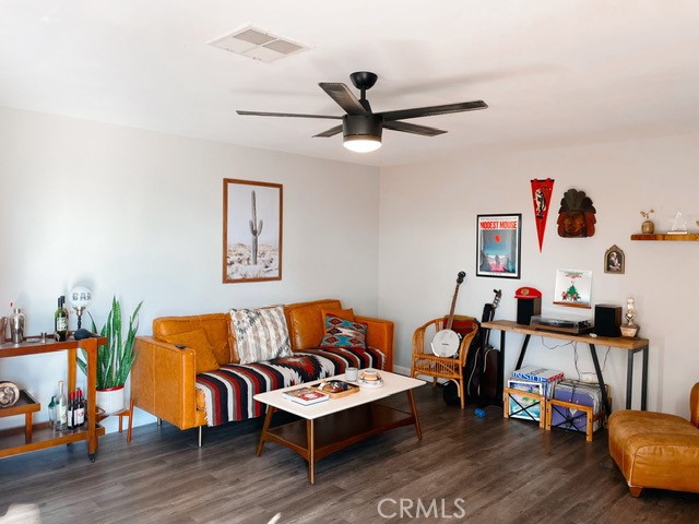 MLS #PW25277356 image #5