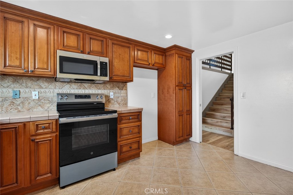 MLS #PW25277401 image #16