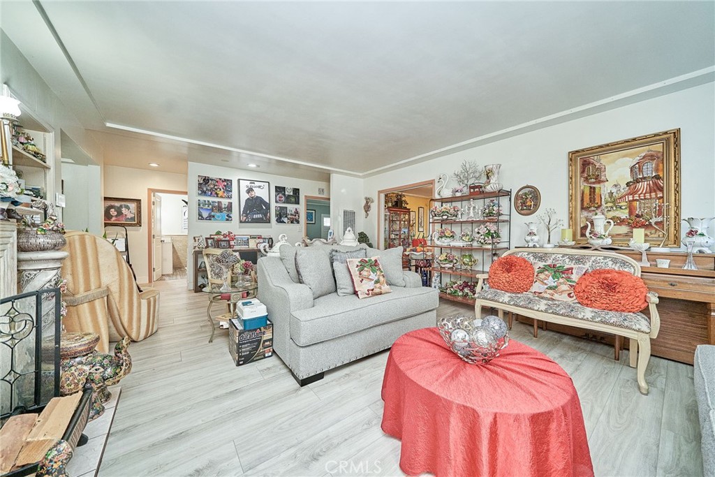 MLS #PW25277543 image #11