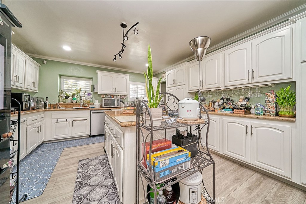 MLS #PW25277543 image #24