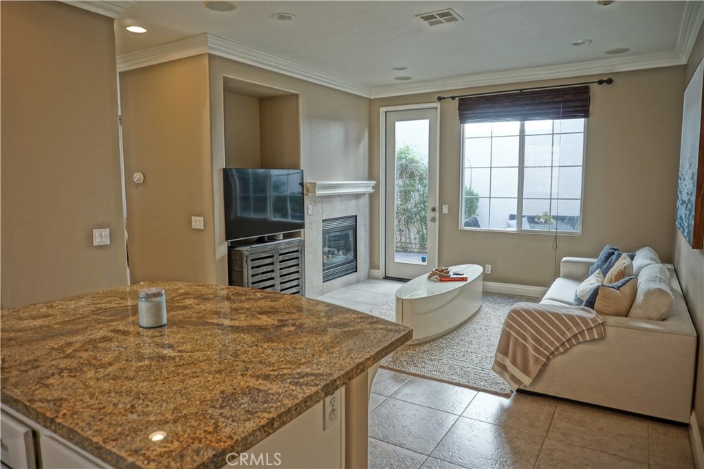 MLS #PW25277568 image #2