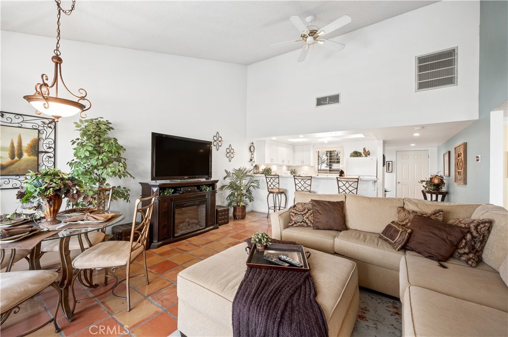 MLS #PW25277583 image #2