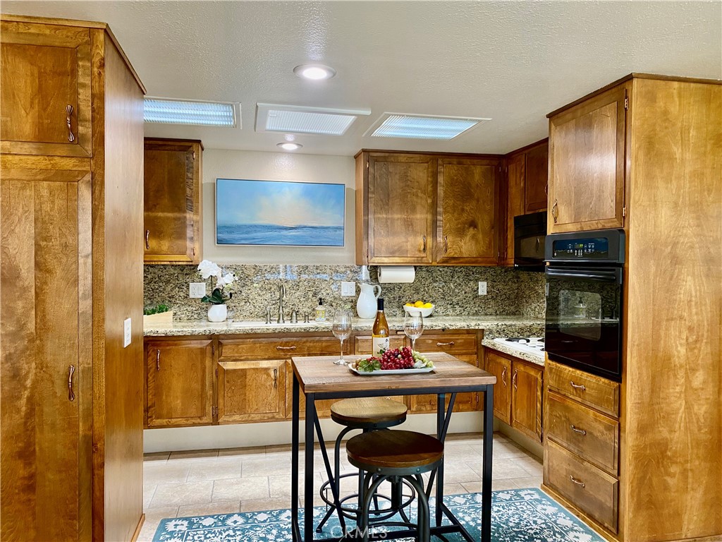 MLS #PW25277651 image #17