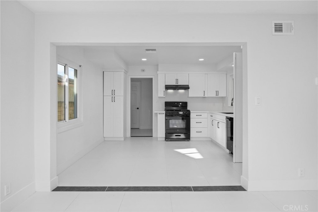 MLS #PW25277665 image #8