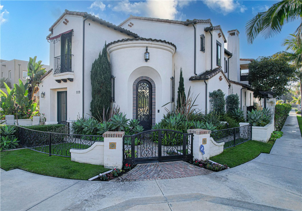 MLS #PW25277788 image #0