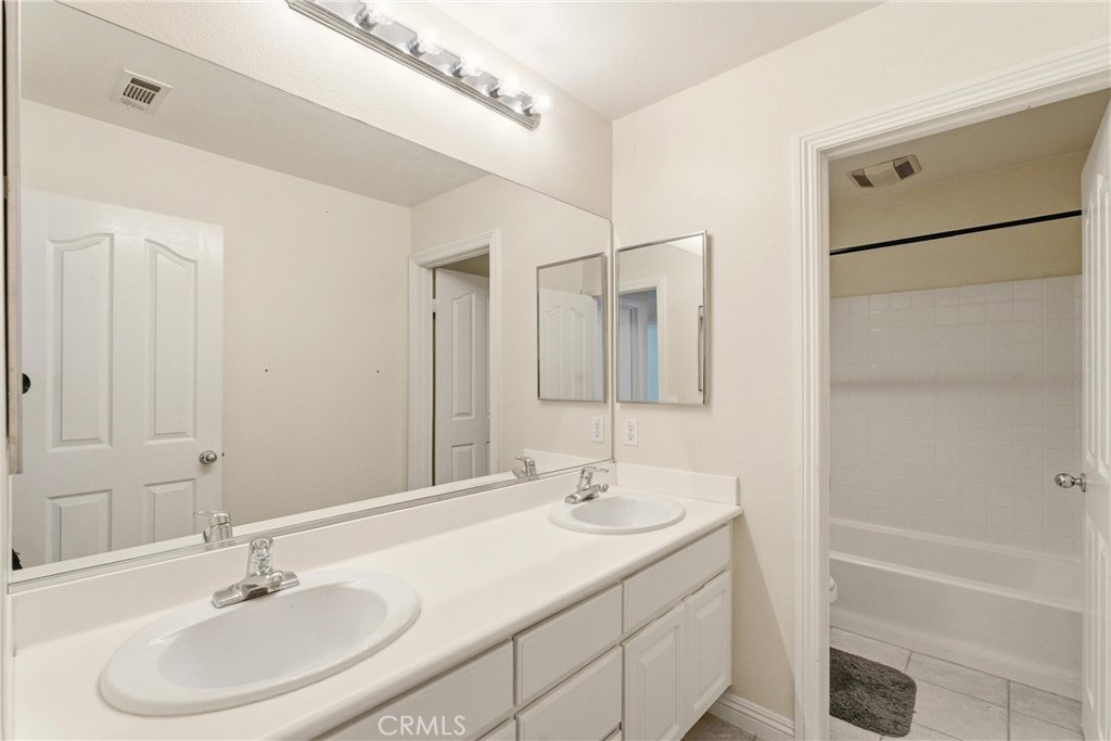 MLS #PW25277838 image #34