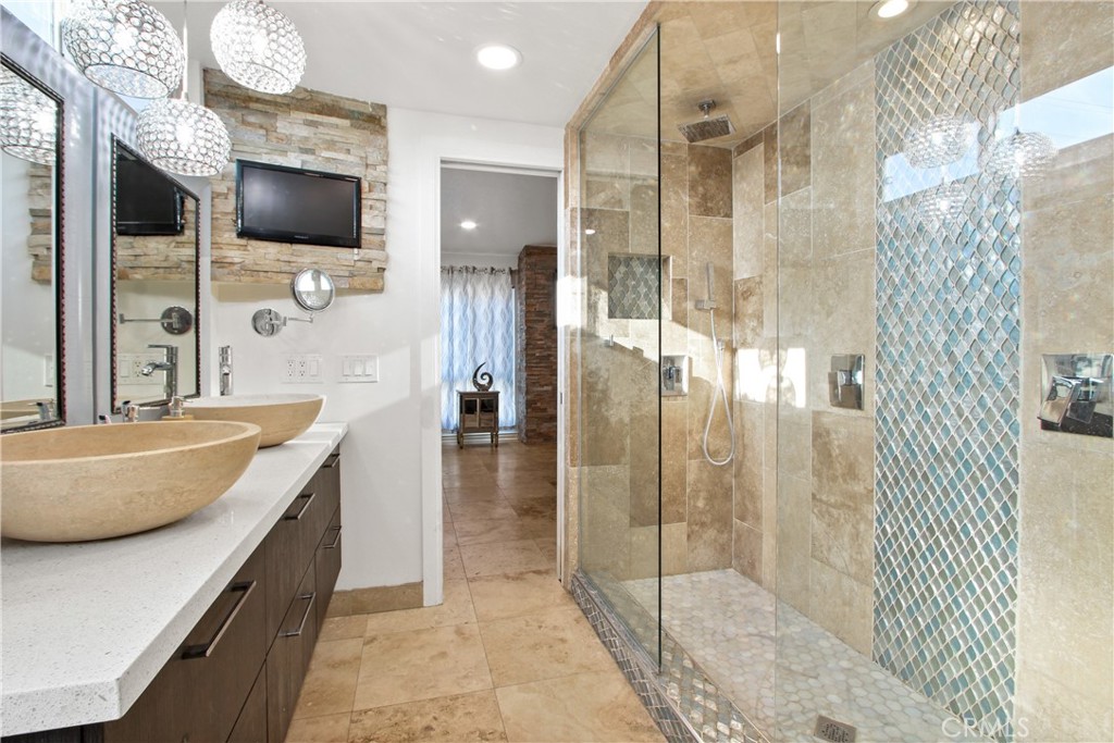 MLS #PW25277904 image #10