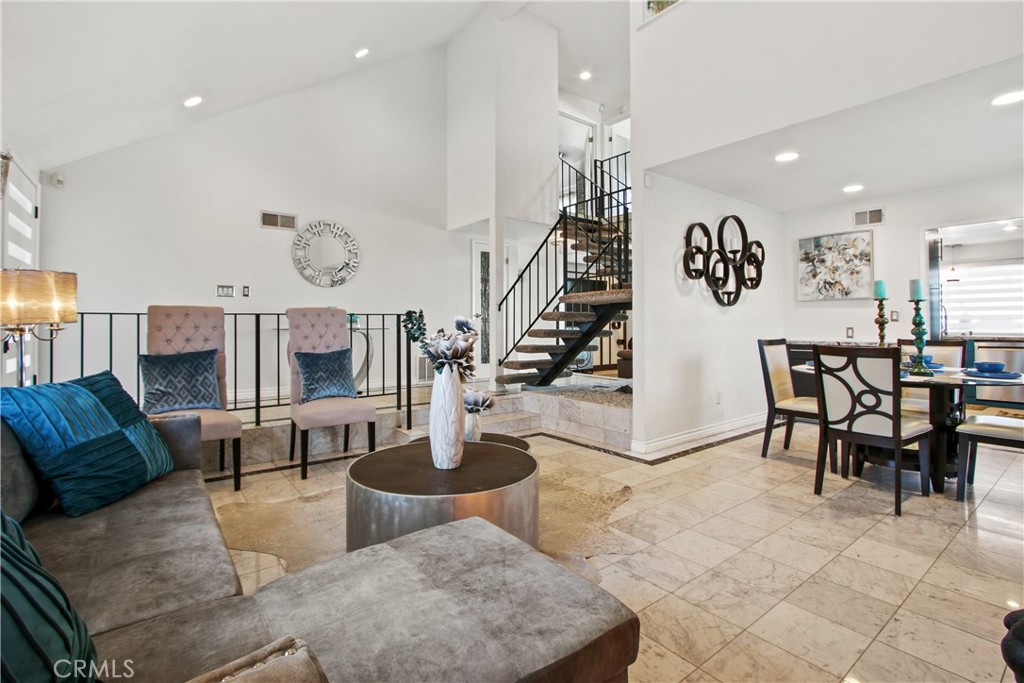 MLS #PW25277904 image #2