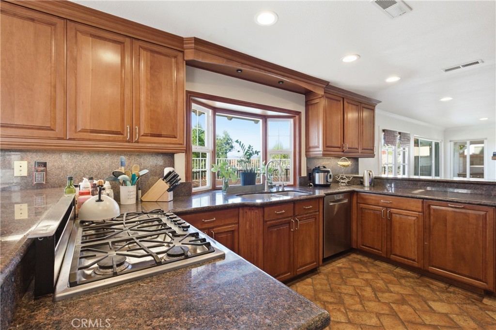 MLS #PW25277906 image #14