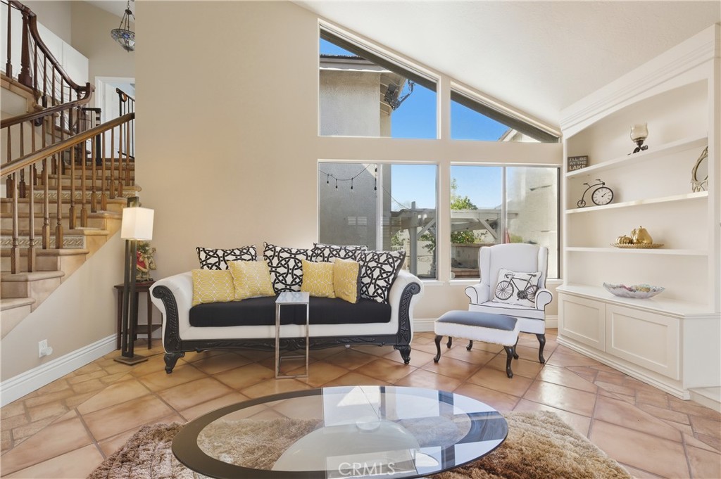 MLS #PW25277906 image #8