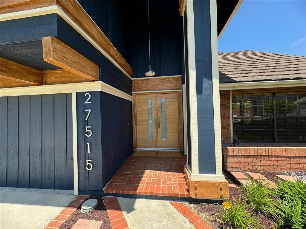 MLS #PW25278110 image #1