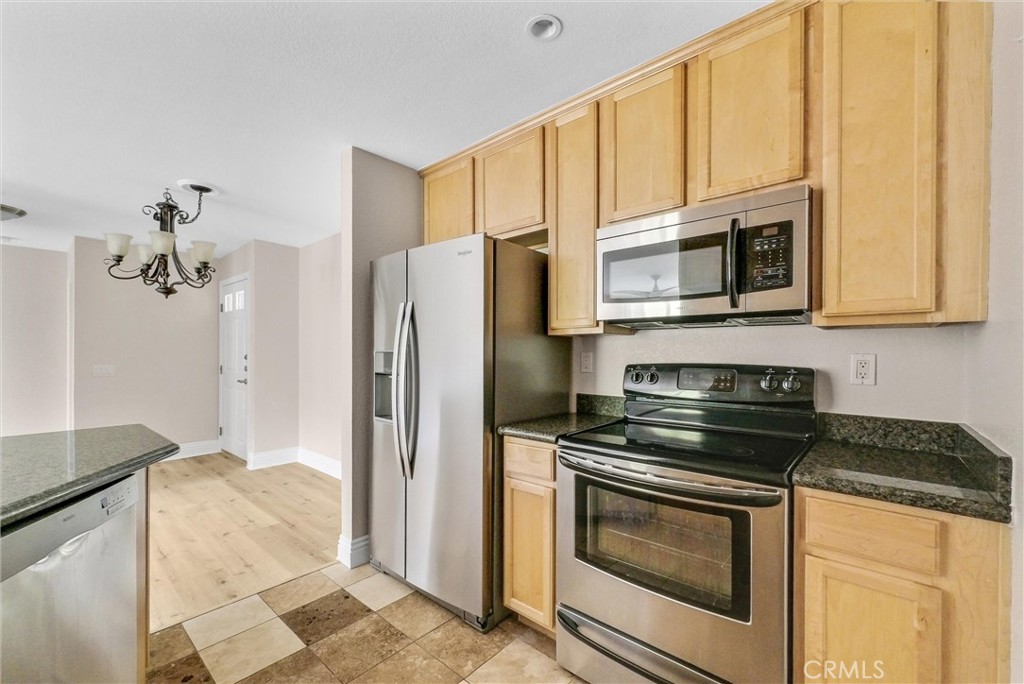 MLS #PW25278328 image #10