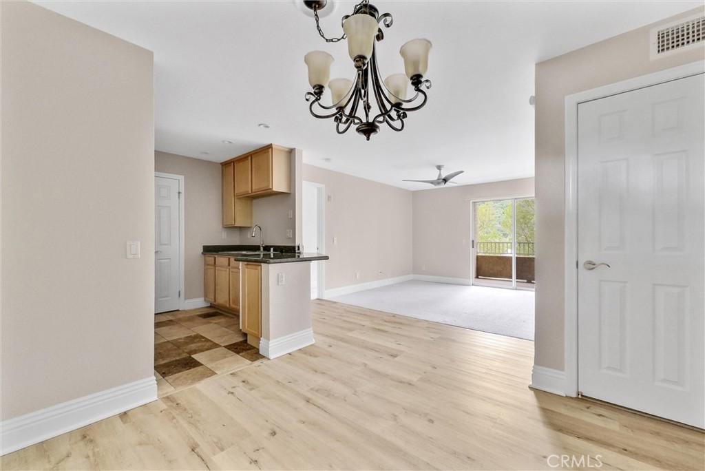 MLS #PW25278328 image #5