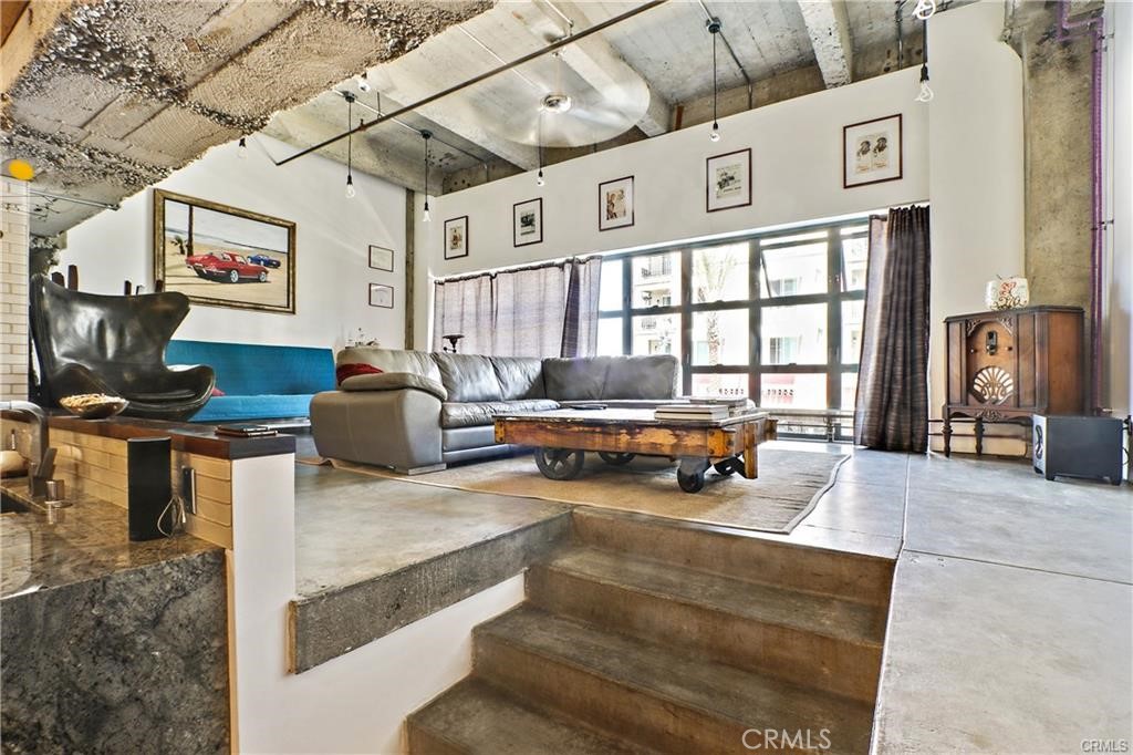 MLS #PW25278680 image #3