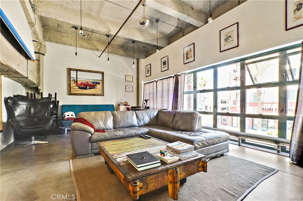 MLS #PW25278680 image #5