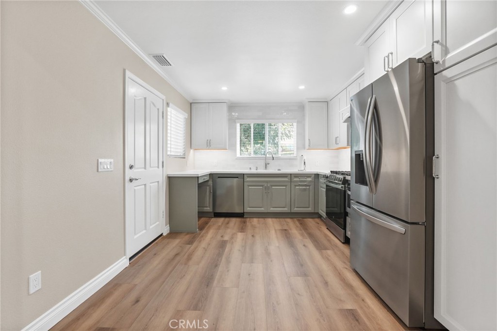 MLS #PW25278752 image #5