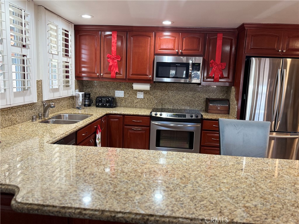 MLS #PW25279028 image #6