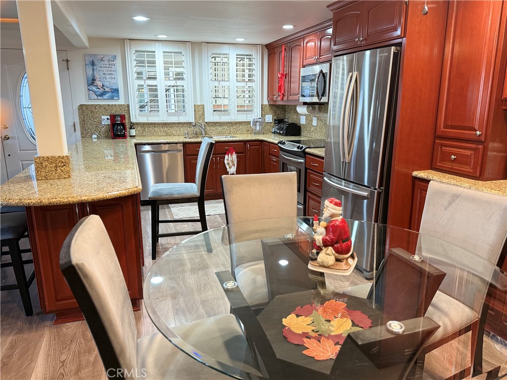 MLS #PW25279028 image #9