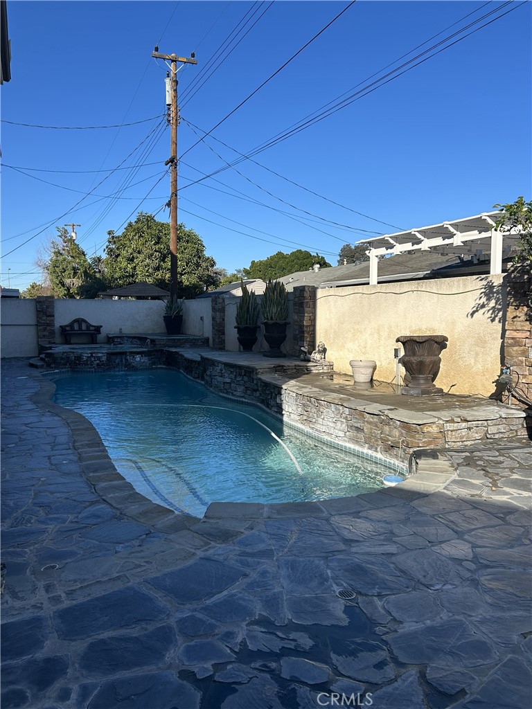 MLS #PW25279051 image #2