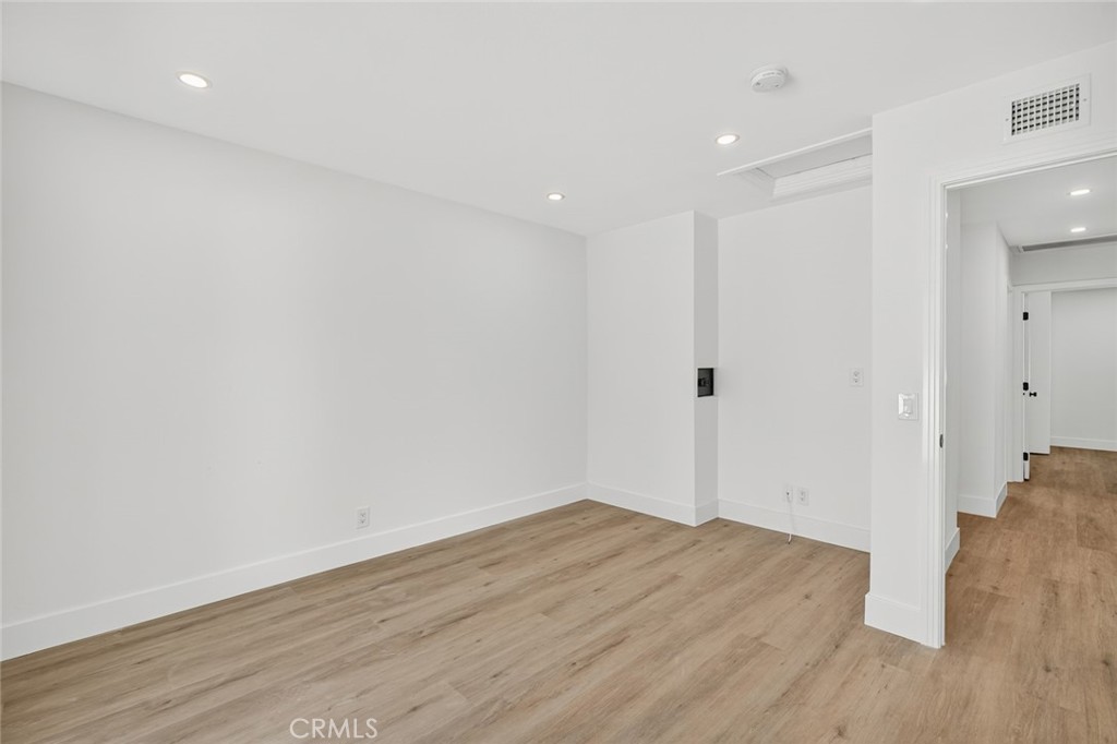 MLS #PW25279309 image #9