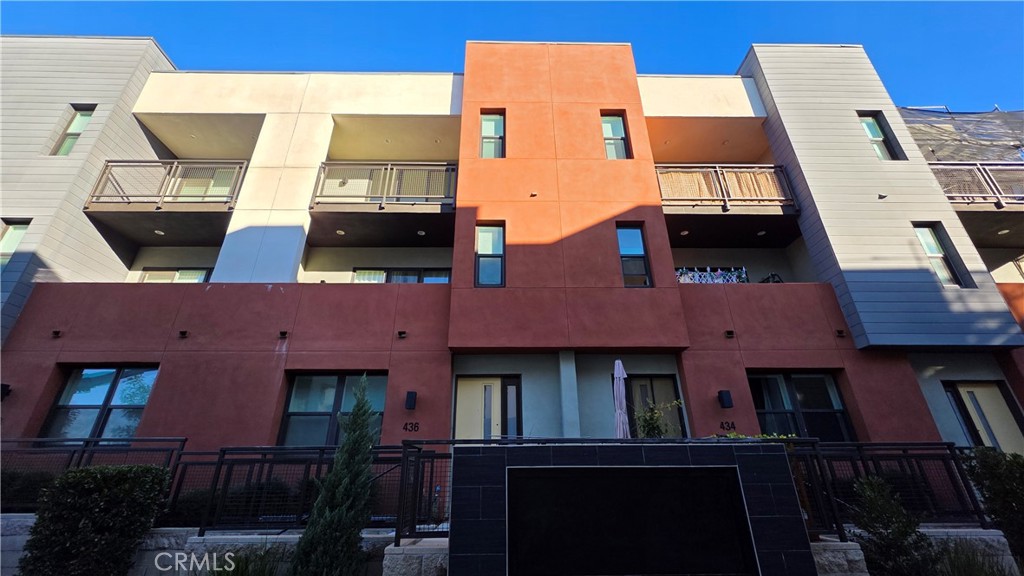 MLS #PW25280283 image #1