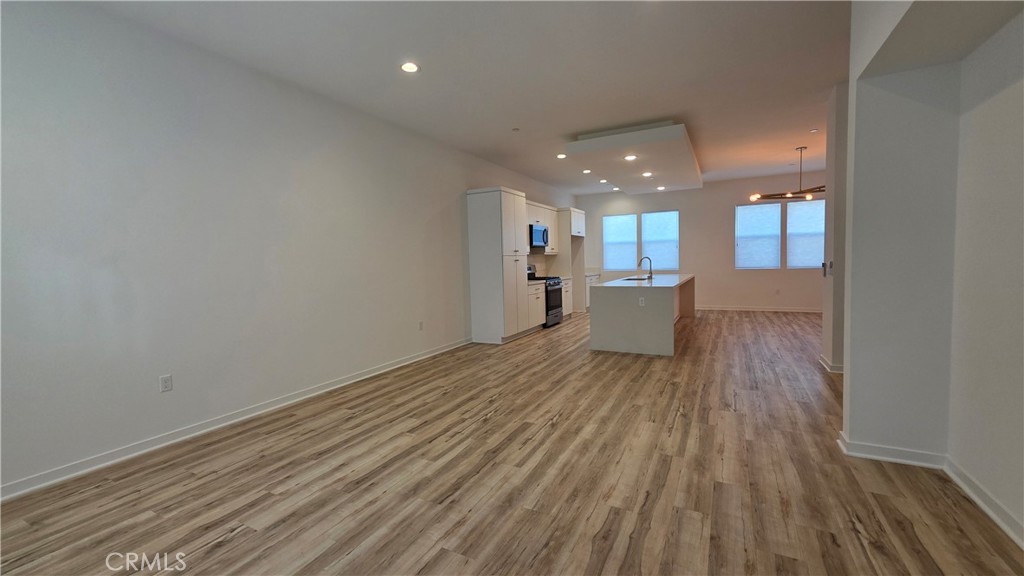 MLS #PW25280283 image #10