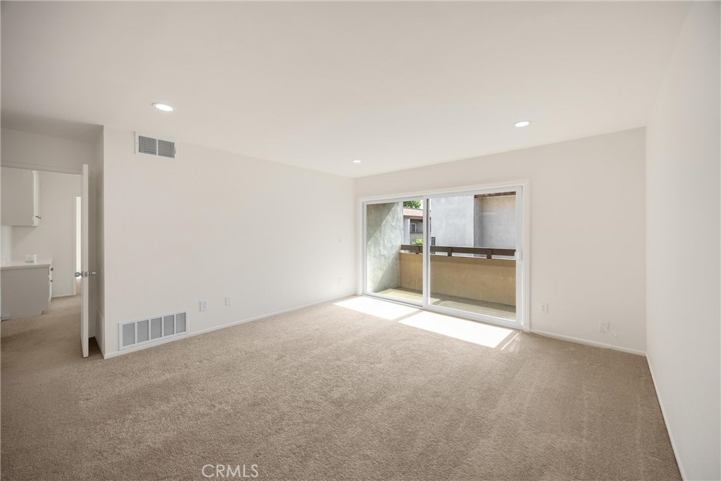 MLS #PW25280314 image #2