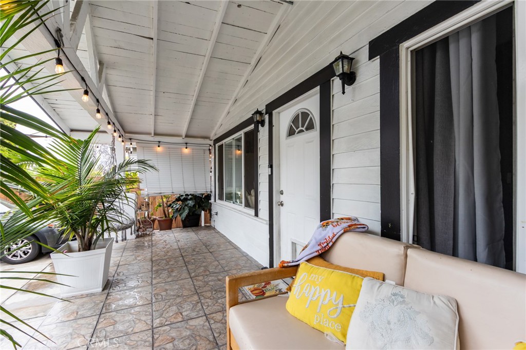 MLS #PW25280381 image #2