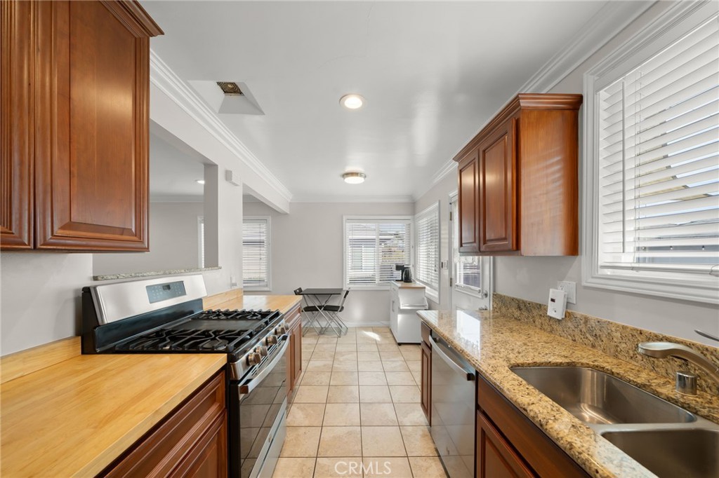 MLS #PW25281186 image #11