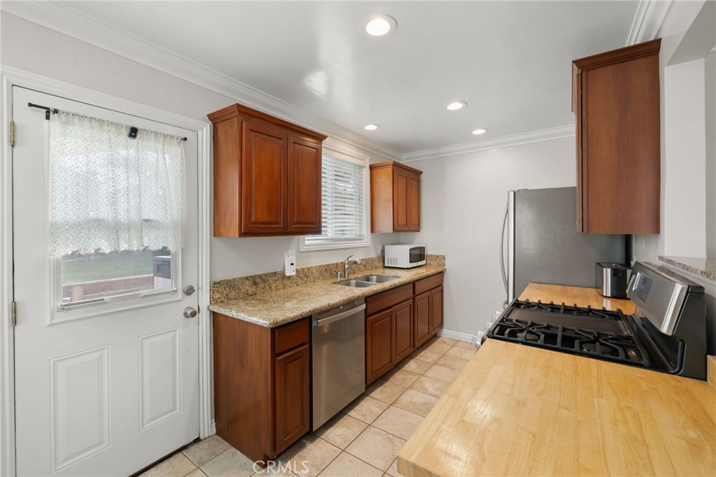 MLS #PW25281186 image #9