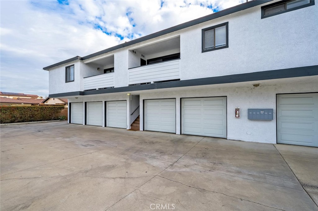 MLS #PW25281883 image #1