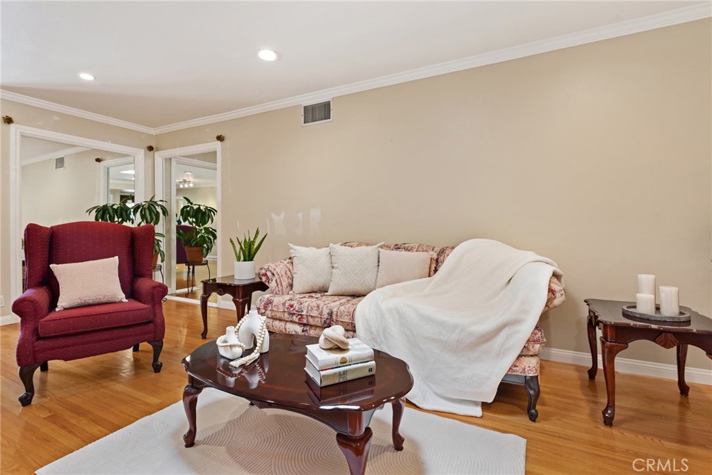 MLS #PW25282130 image #4