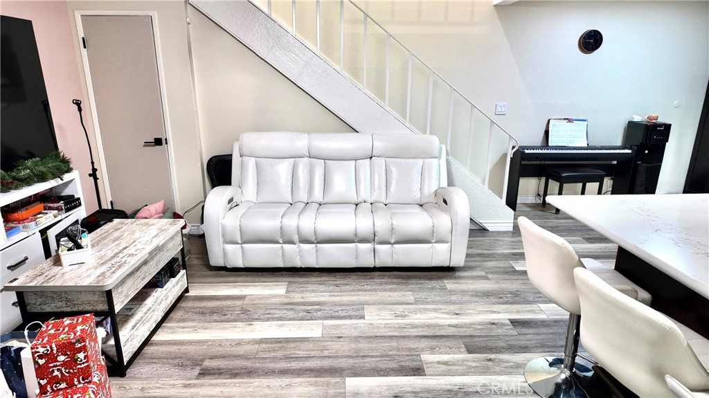 MLS #PW25282135 image #4