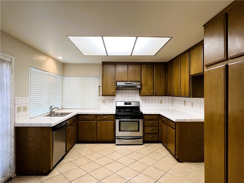 MLS #PW25282344 image #7