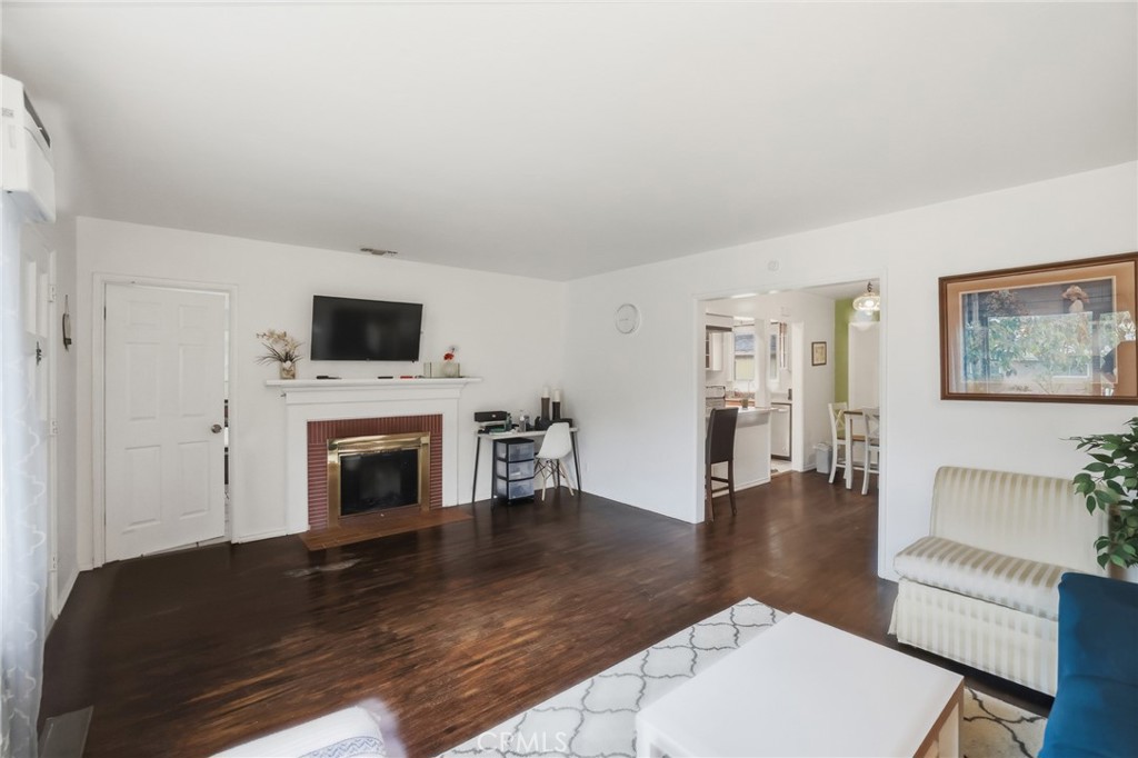 MLS #PW26000221 image #4