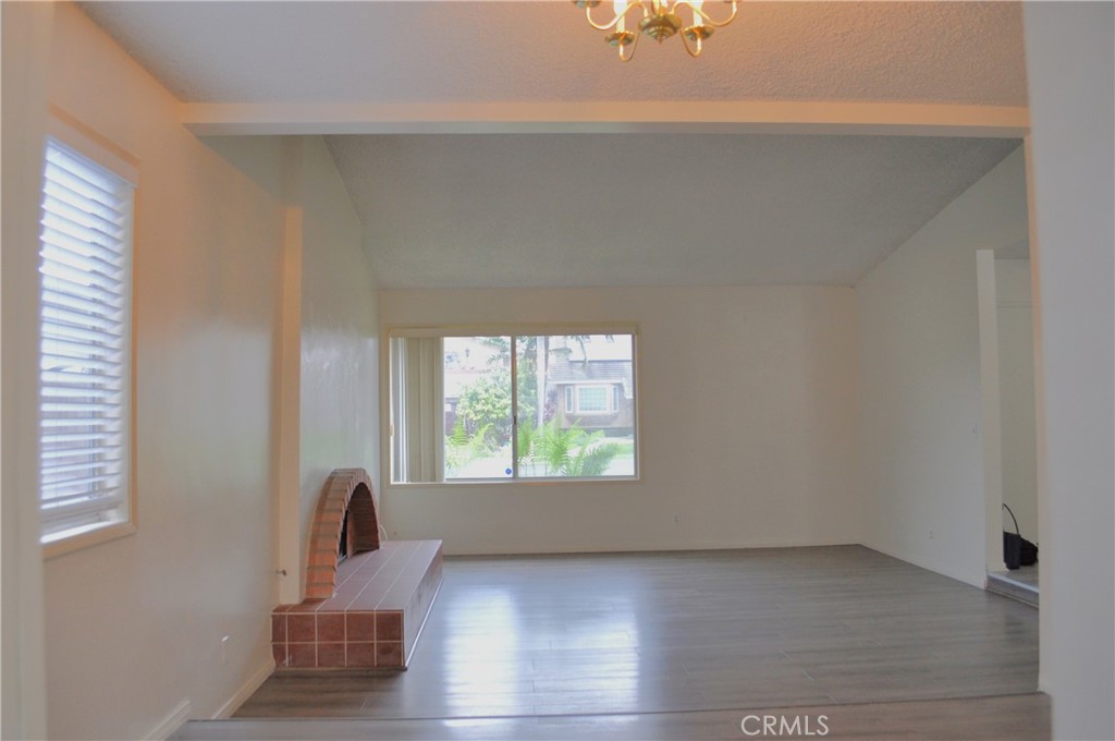 MLS #PW26000223 image #3