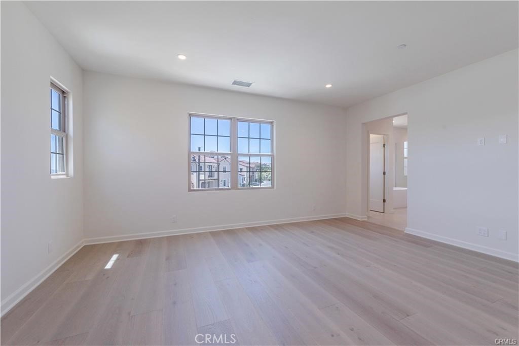 MLS #PW26003661 image #16