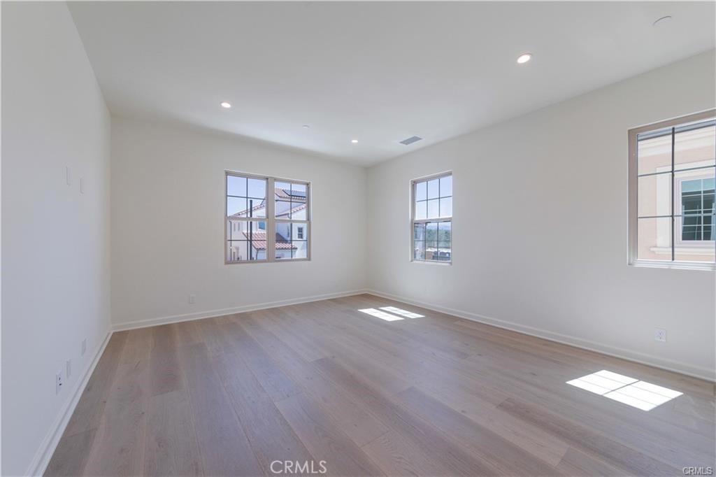 MLS #PW26003661 image #25